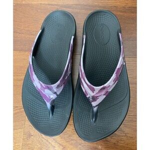 OOFOS OOlala Sandals Flip Flops Women's 7 US/38 EU Purple Camo Recovery Shoes